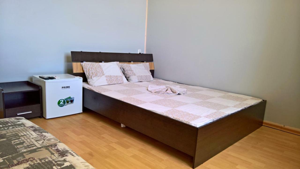 Sun Joy Hotel Sanzhiyka Esterno foto